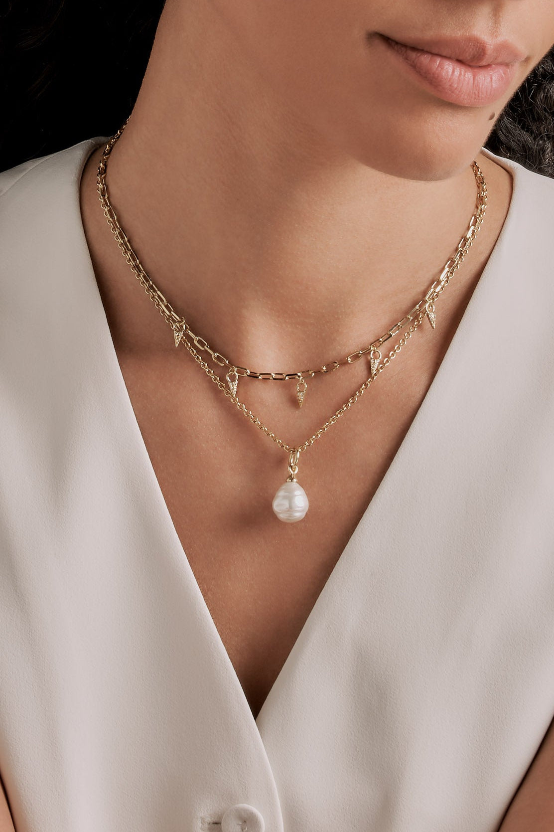 Pearl layered necklace